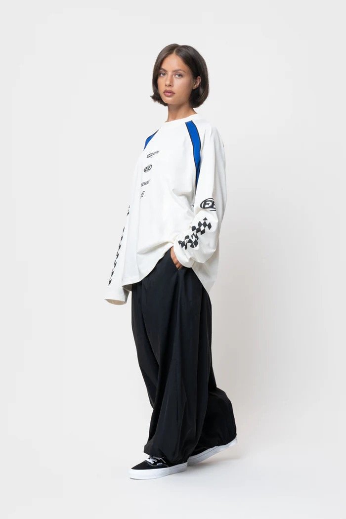EQUALITÉ LAP LONGSLEEVE TEE OFF-WHITE