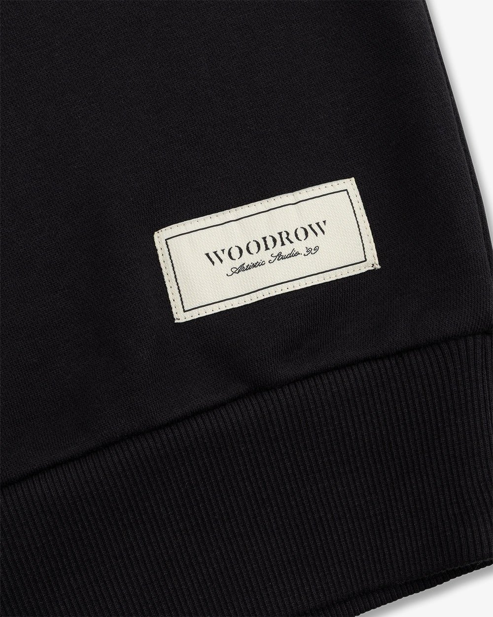 WOODROW CLOUD | OFF BLACK