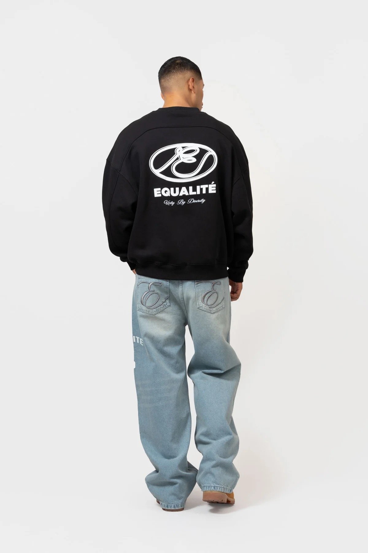 EQUALITÉ: ARID SWEATER BLACK