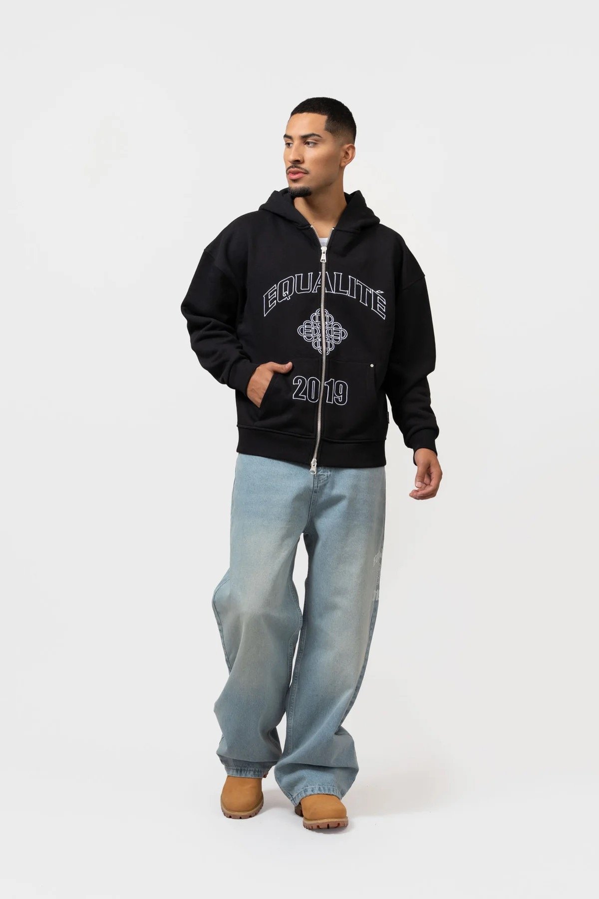 EQUALITÉ: ISA FULL ZIP HOODIE BLACK