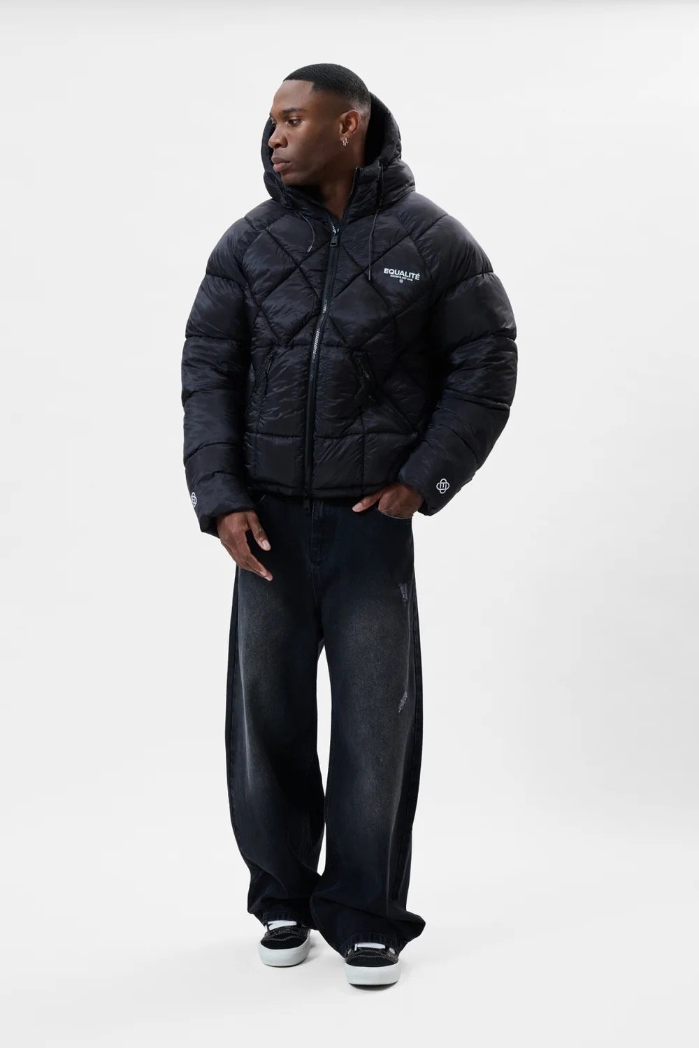 EQUALITÉ DIAMOND PUFFER JACKET BLACK