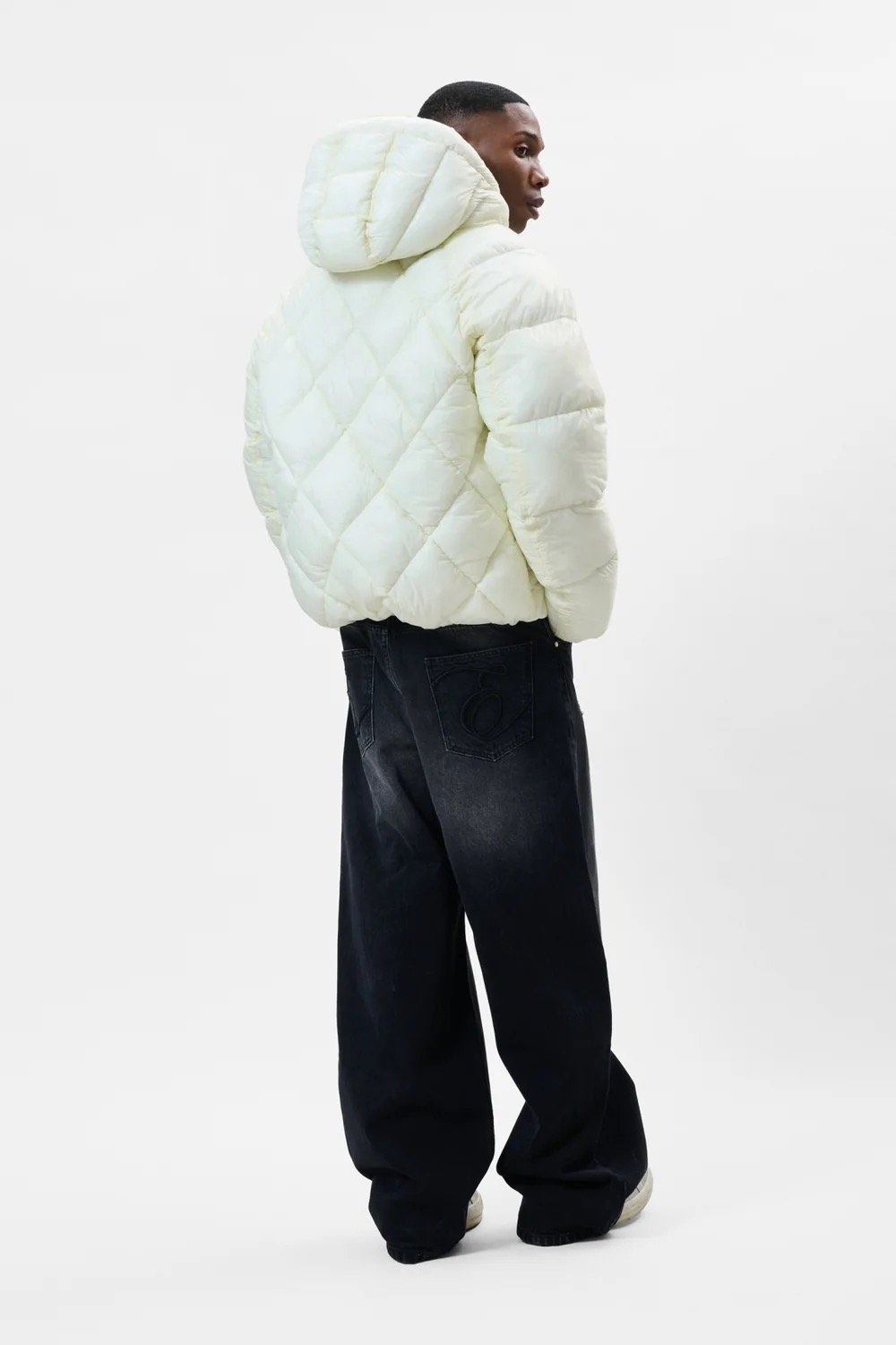 EQUALITÉ DIAMOND PUFFER JACKET OFF-WHITE