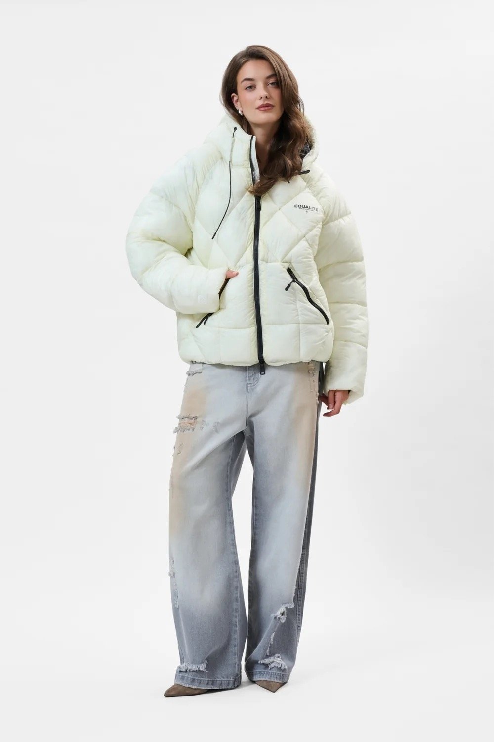 EQUALITÉ DIAMOND PUFFER JACKET OFF-WHITE