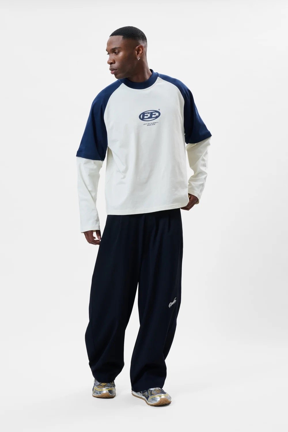 EQUALITÉ DANTE DOUBLE LAYER LONGSLEEVE TEE OFF-WHITE & NAVY