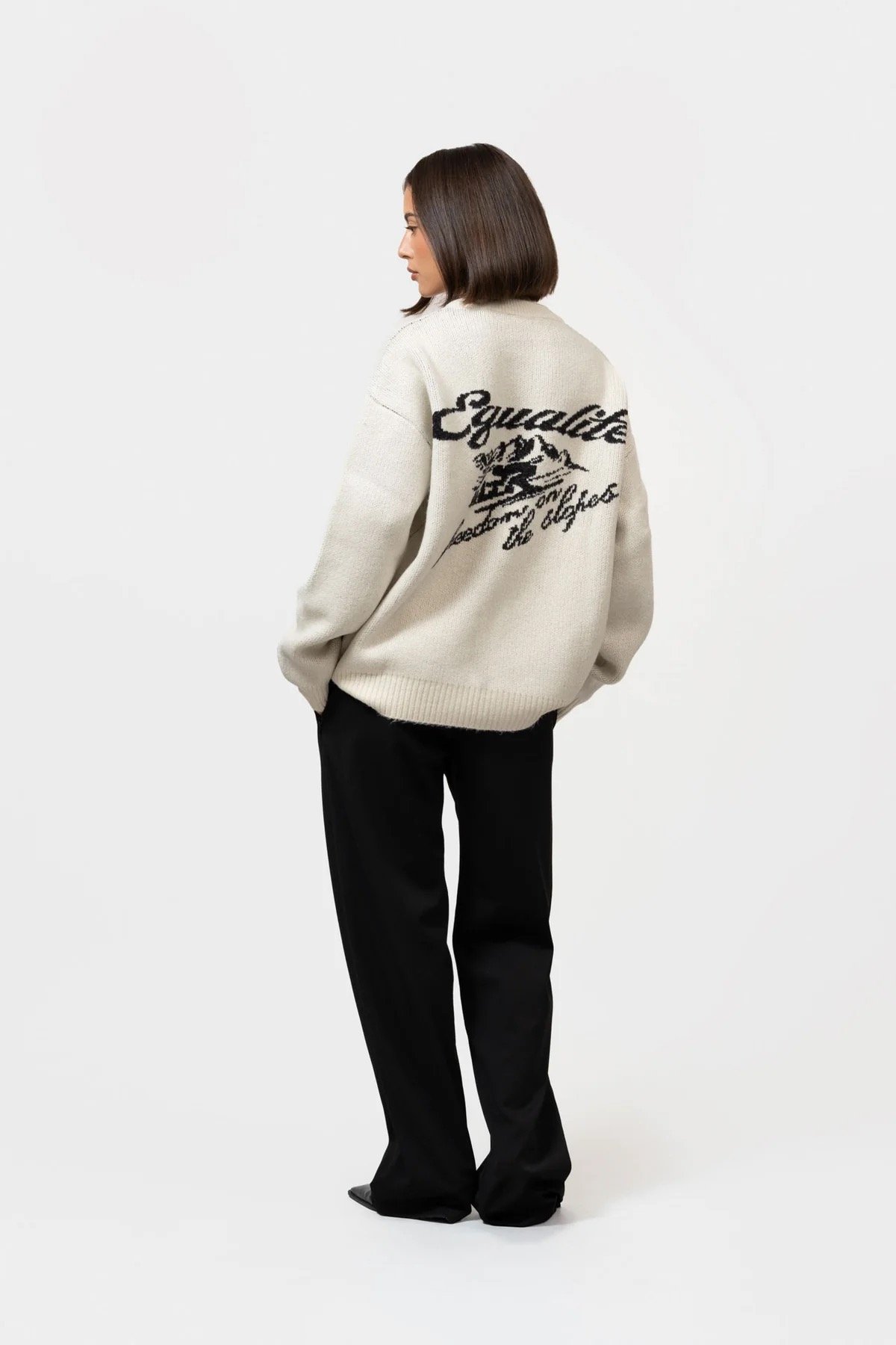 EQUALITÉ: MAX KNIT SWEATER OFF-WHITE