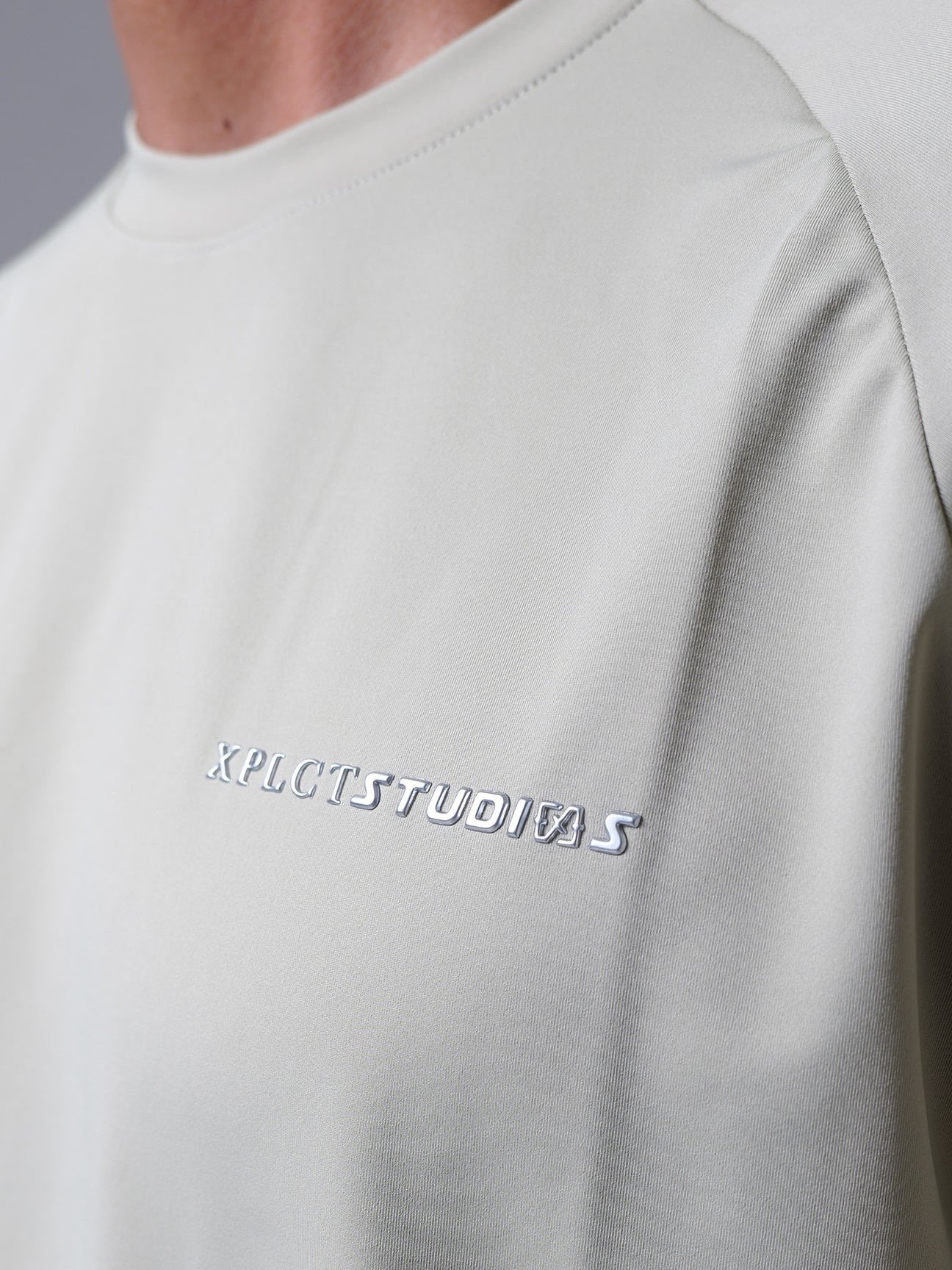 Xplct Studios Move Tee | Taupe