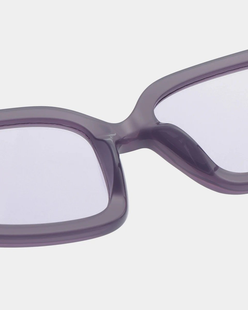 A.KJAERBEDE: PLUTO - SHADOW