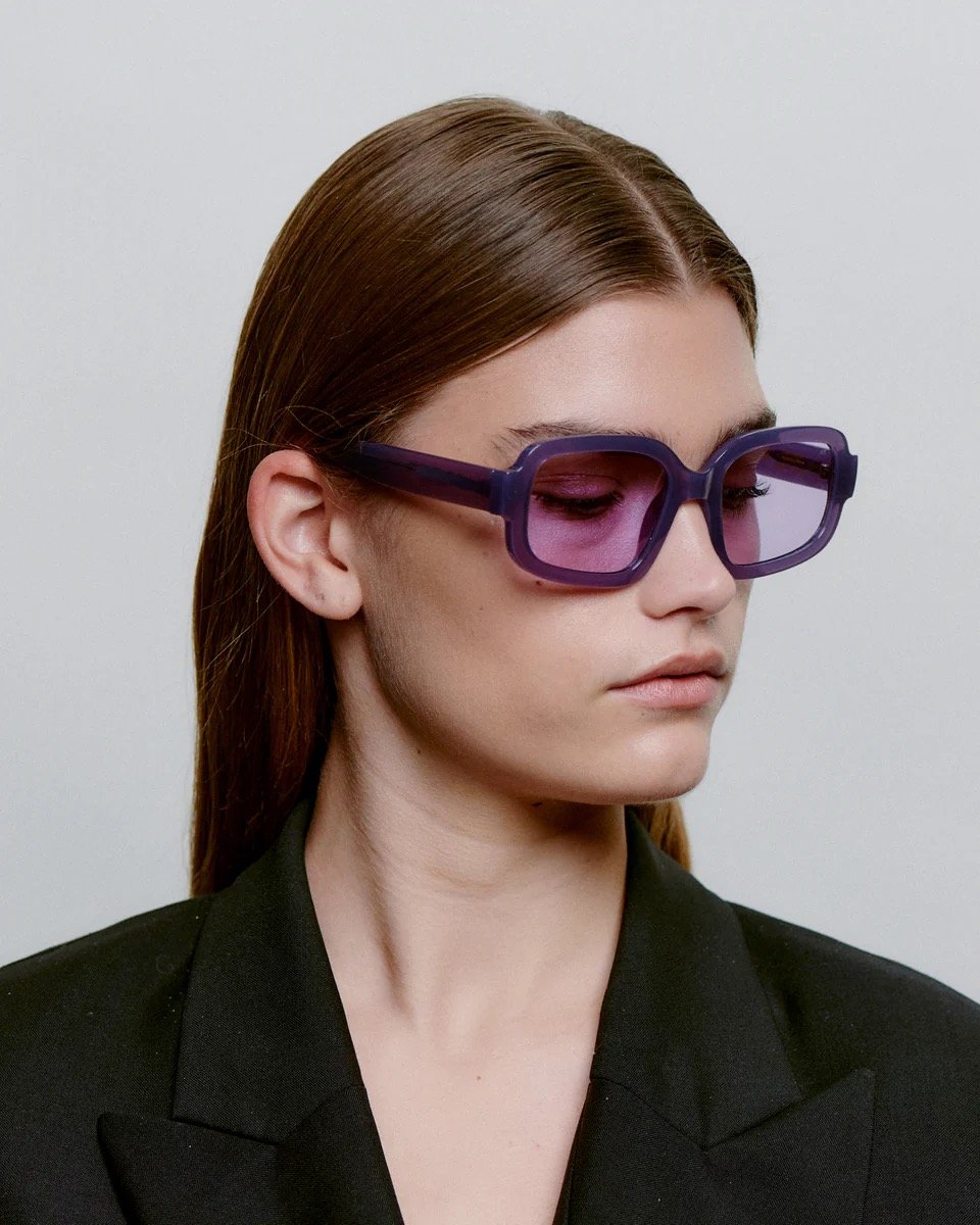 A.KJAERBEDE: PLUTO - SHADOW