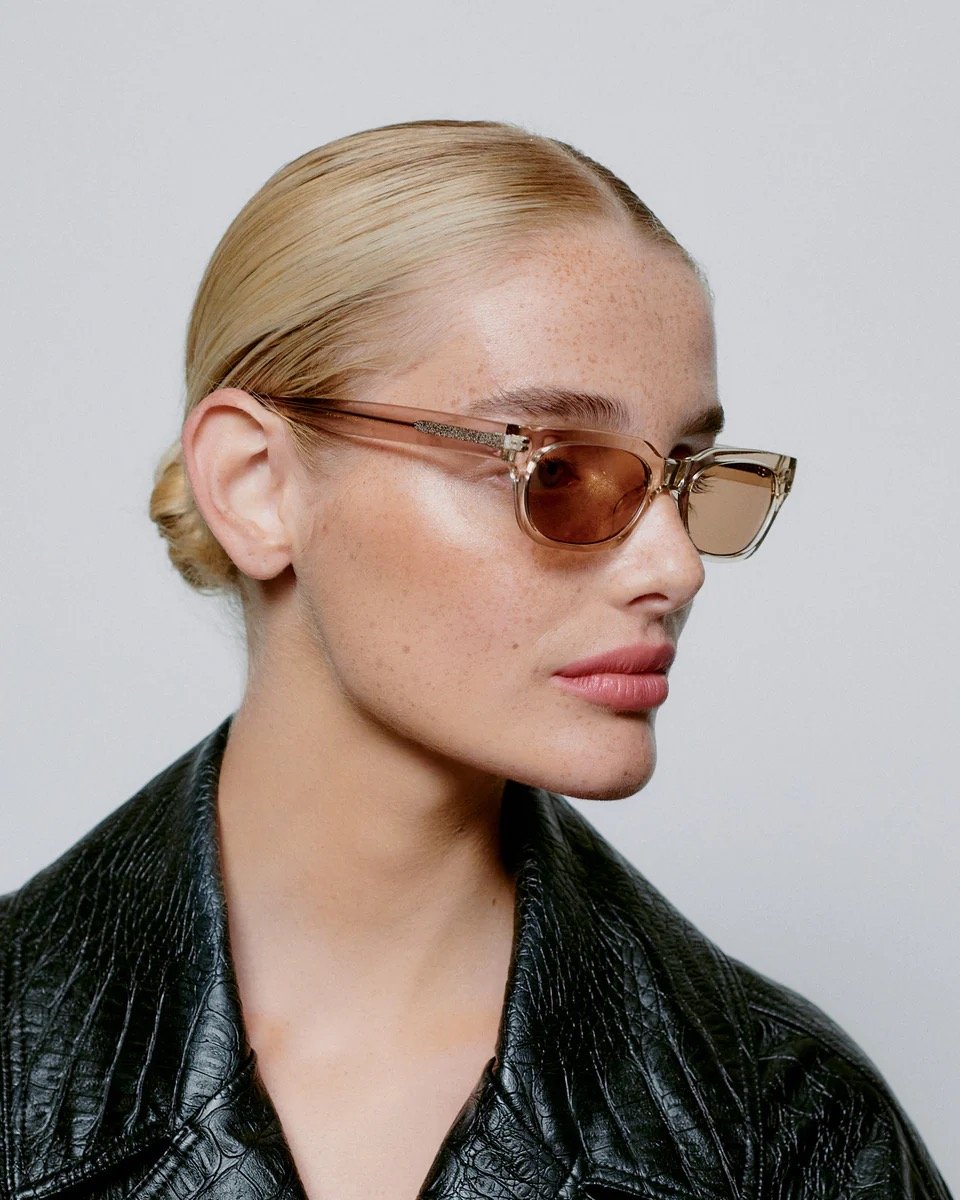 A.KJAERBEDE: BROR - CHAMPAGNE