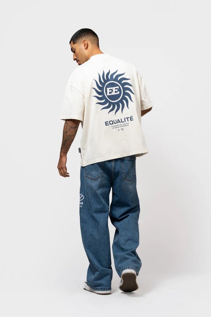 EQUALITÉ SUNNY BOXY FIT TEE OFF-WHITE & NAVY