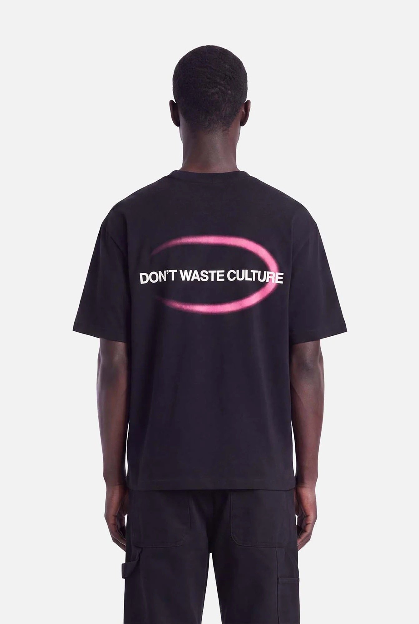 DON'T WASTE CULTURE LIRA T-SHIRT | BLACK