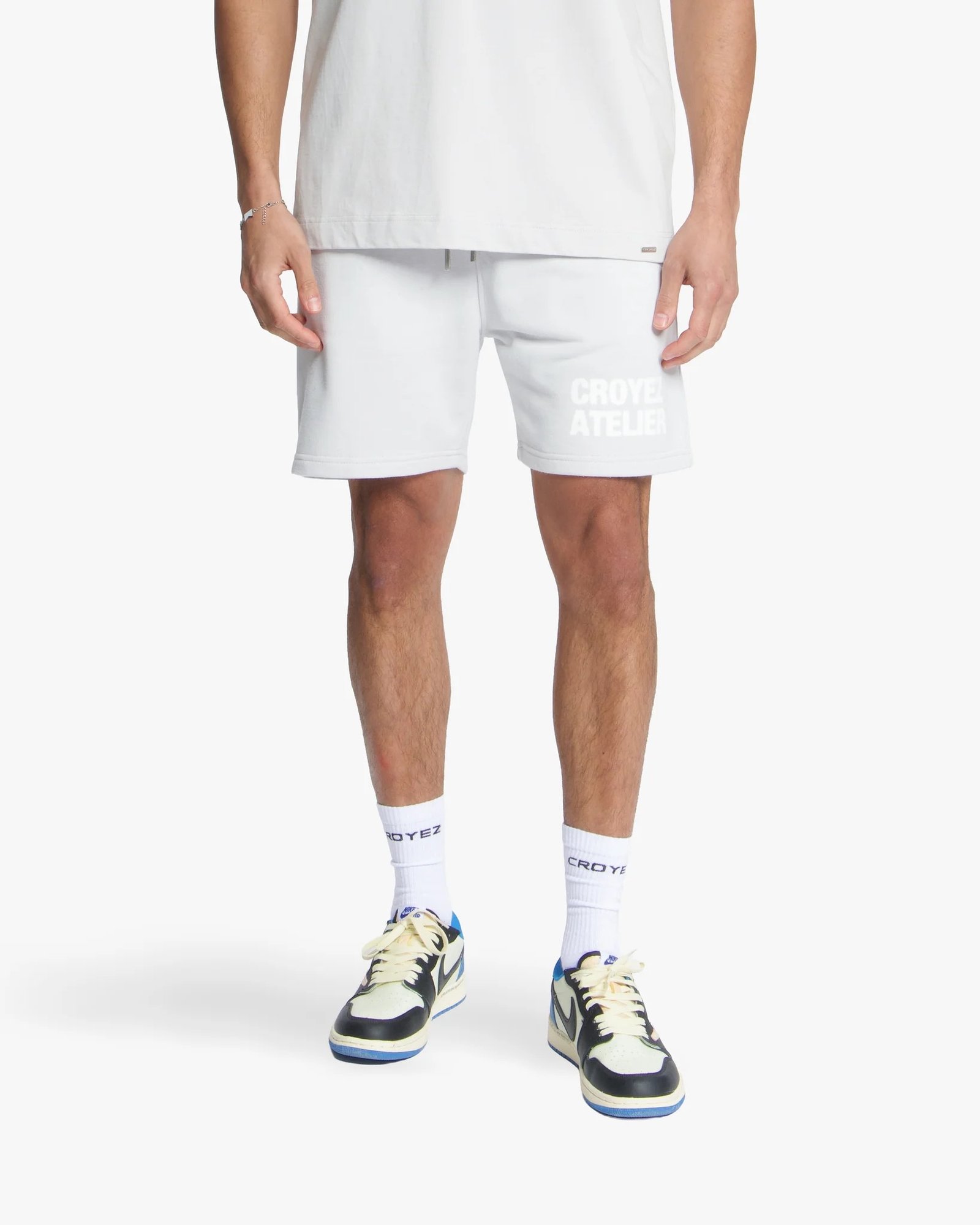 Croyez Sprayed Atelier Shorts | Light Grey