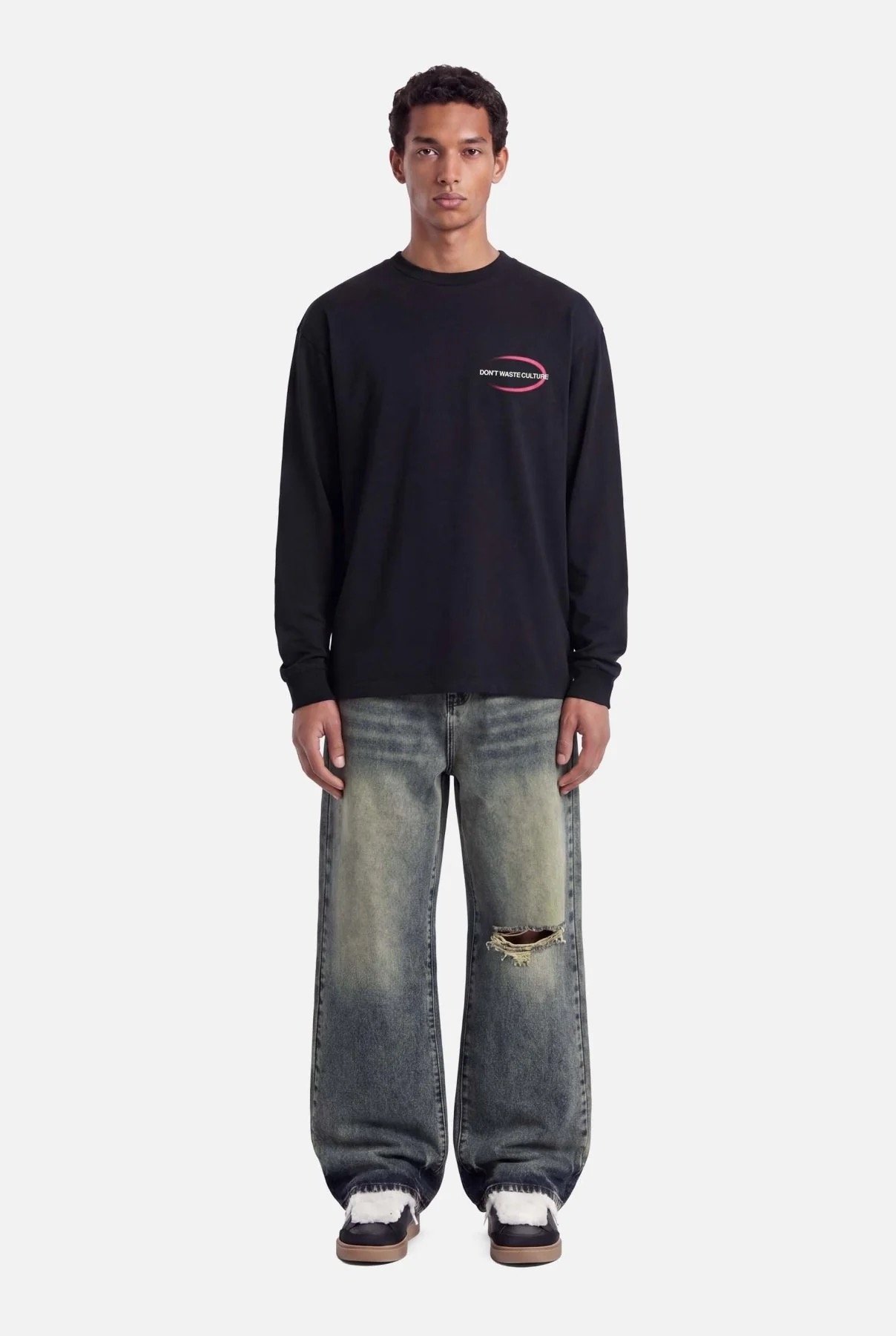 DON'T WASTE CULTURE TAVI LONGSLEEVE | BLACK
