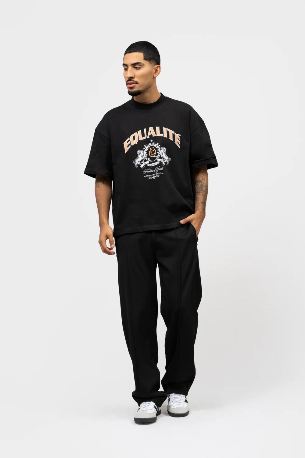 EQUALITÉ DANI BOXY FIT TEE BLACK