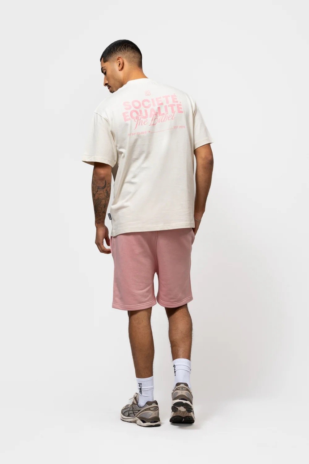EQUALITÉ SOCIETÉ 2.0 OVERSIZED TEE OFF-WHITE & PINK