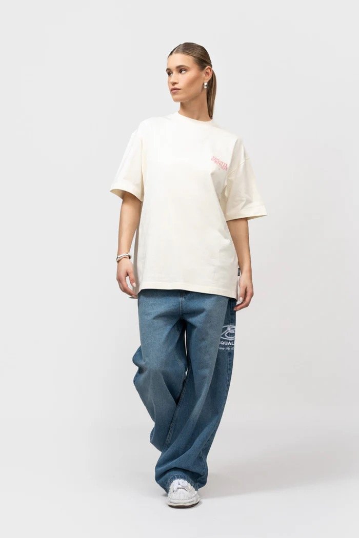 EQUALITÉ SOCIETÉ 2.0 OVERSIZED TEE OFF-WHITE & PINK