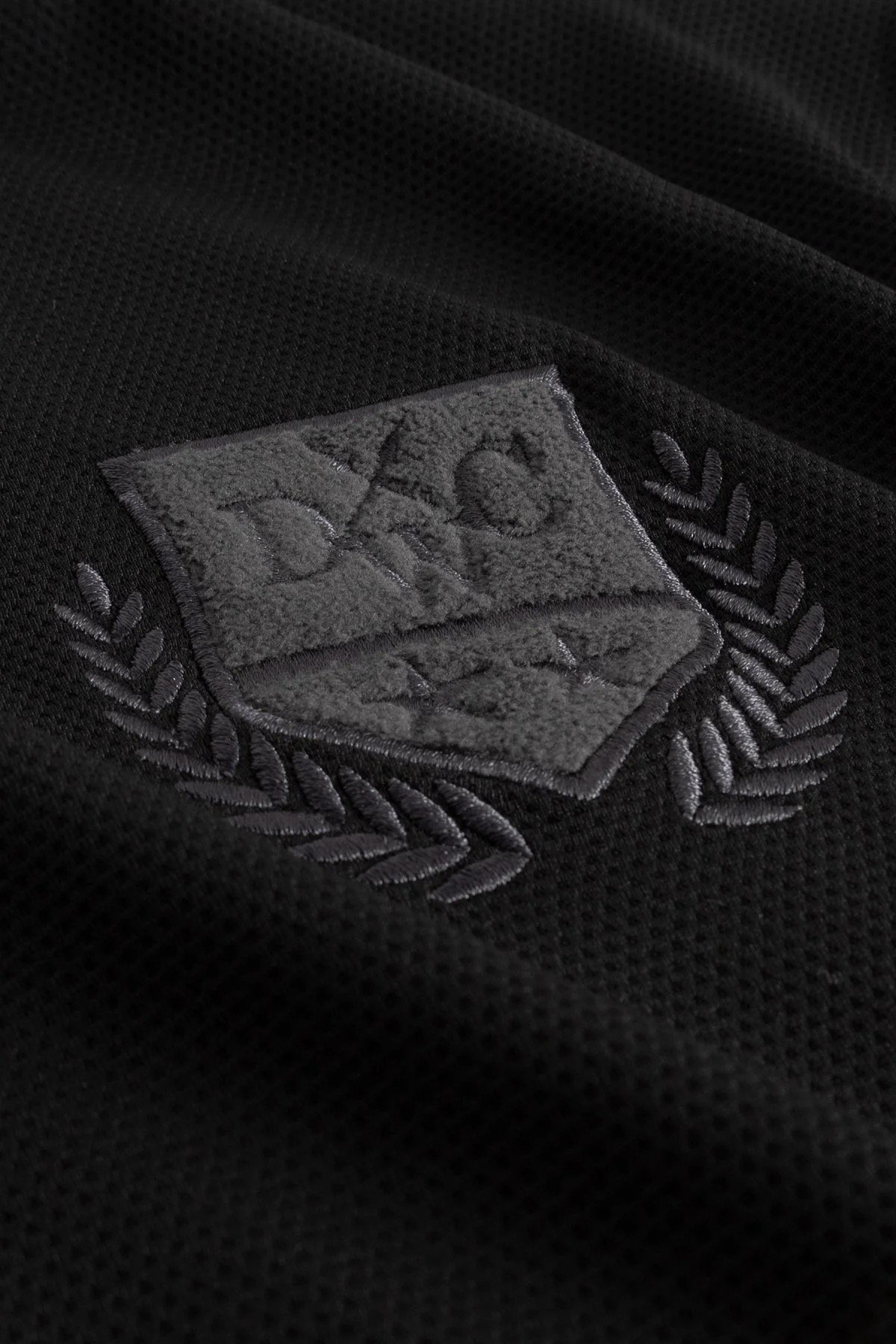 DON'T WASTE CULTURE MOMOHANA FOOTBALL T-SHIRT | BLACK