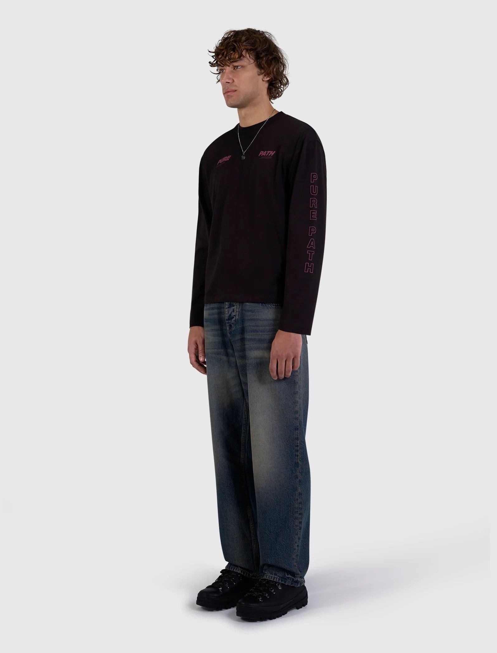 PURE PATH LONGSLEEVE T-SHIRT 26030111
