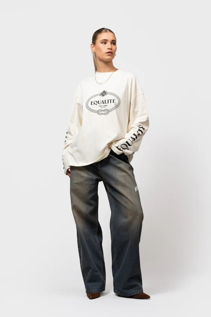 EQUALITÉ BOUQUET LONGSLEEVE TEE OFF-WHITE
