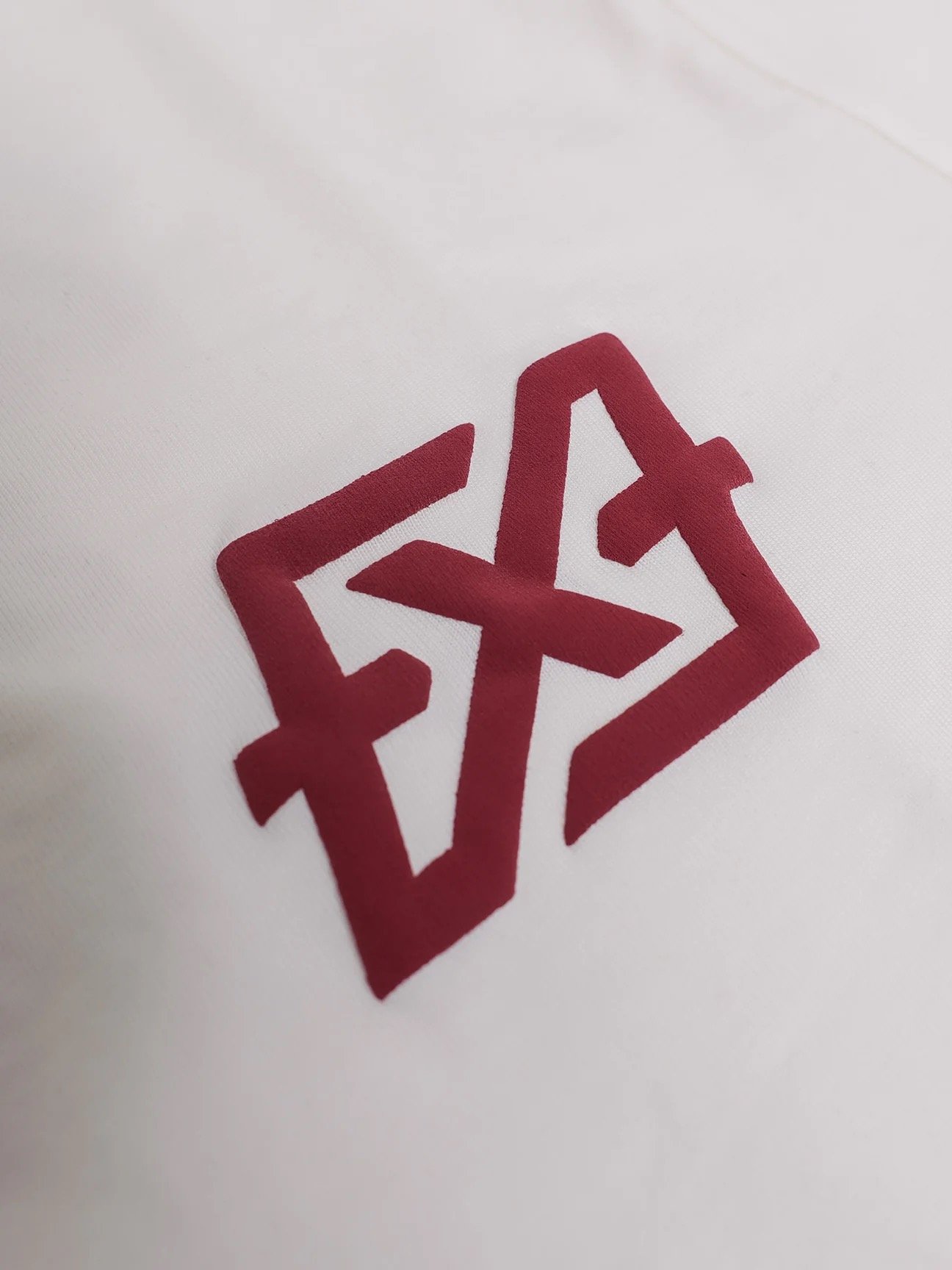 Xplct Studios Lit Tee | Off white