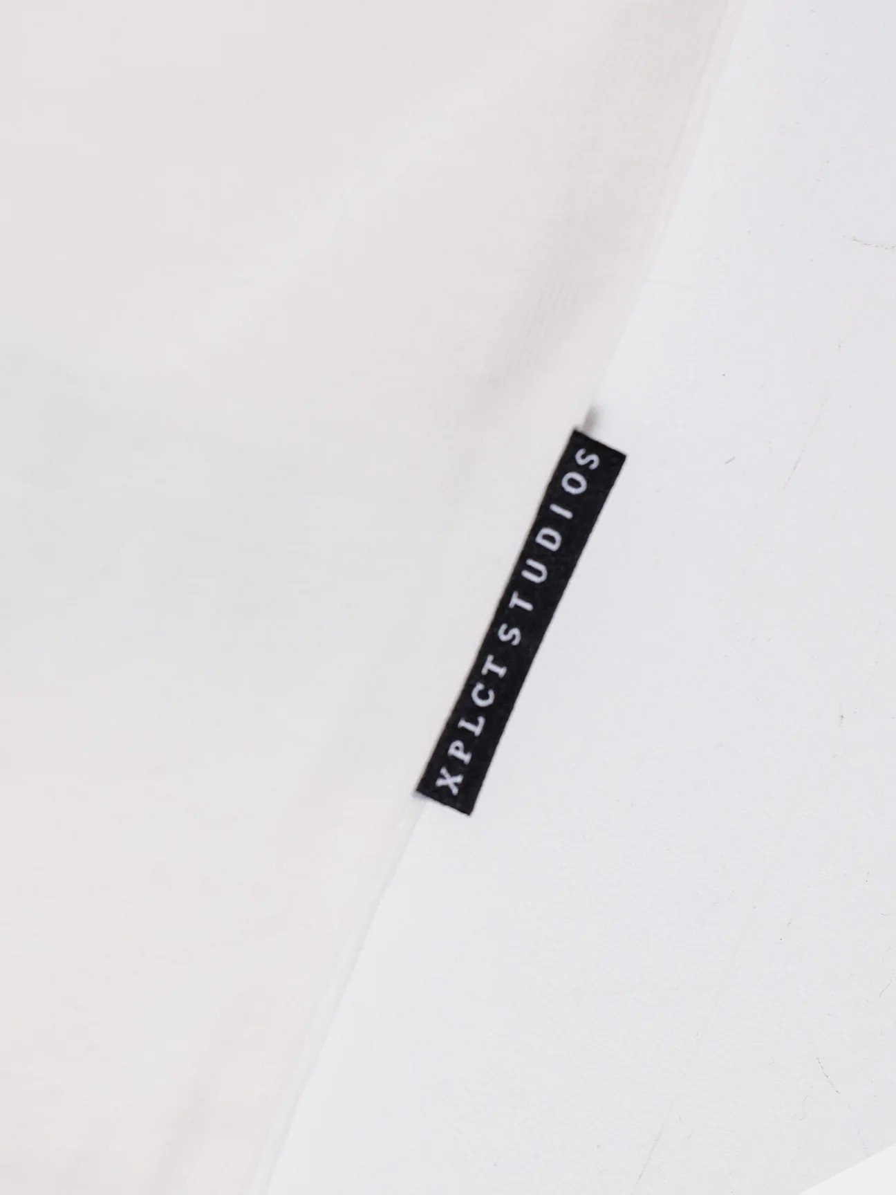 Xplct Studios Lit Tee | Off white