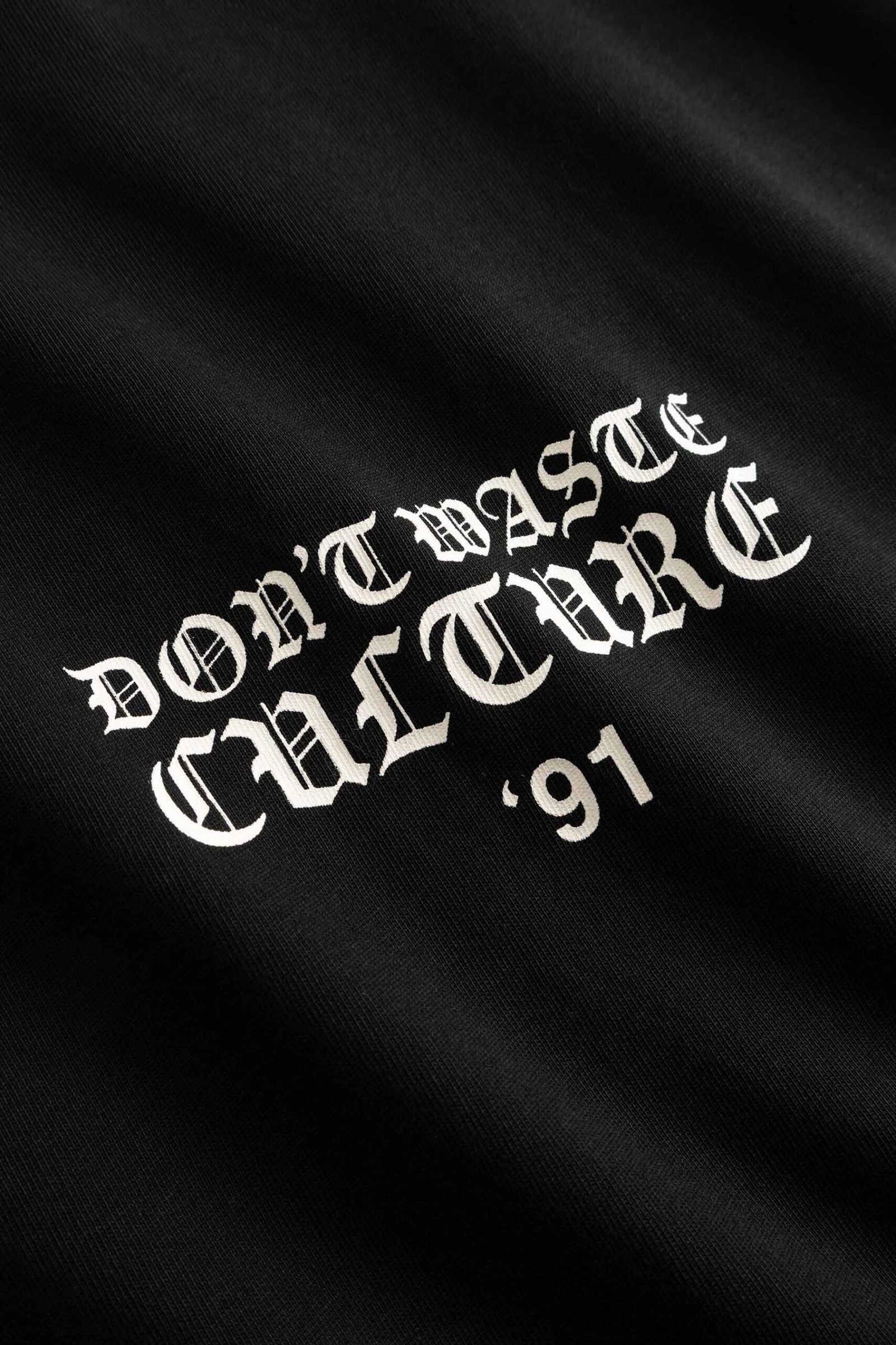 DON'T WASTE CULTURE FINA LONGSLEEVE | BLACK