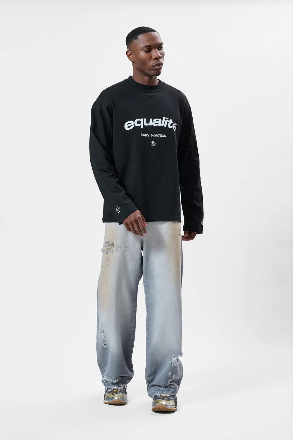 EQUALITÉ CELESTE OVERSIZED LONGSLEEVE TEE BLACK