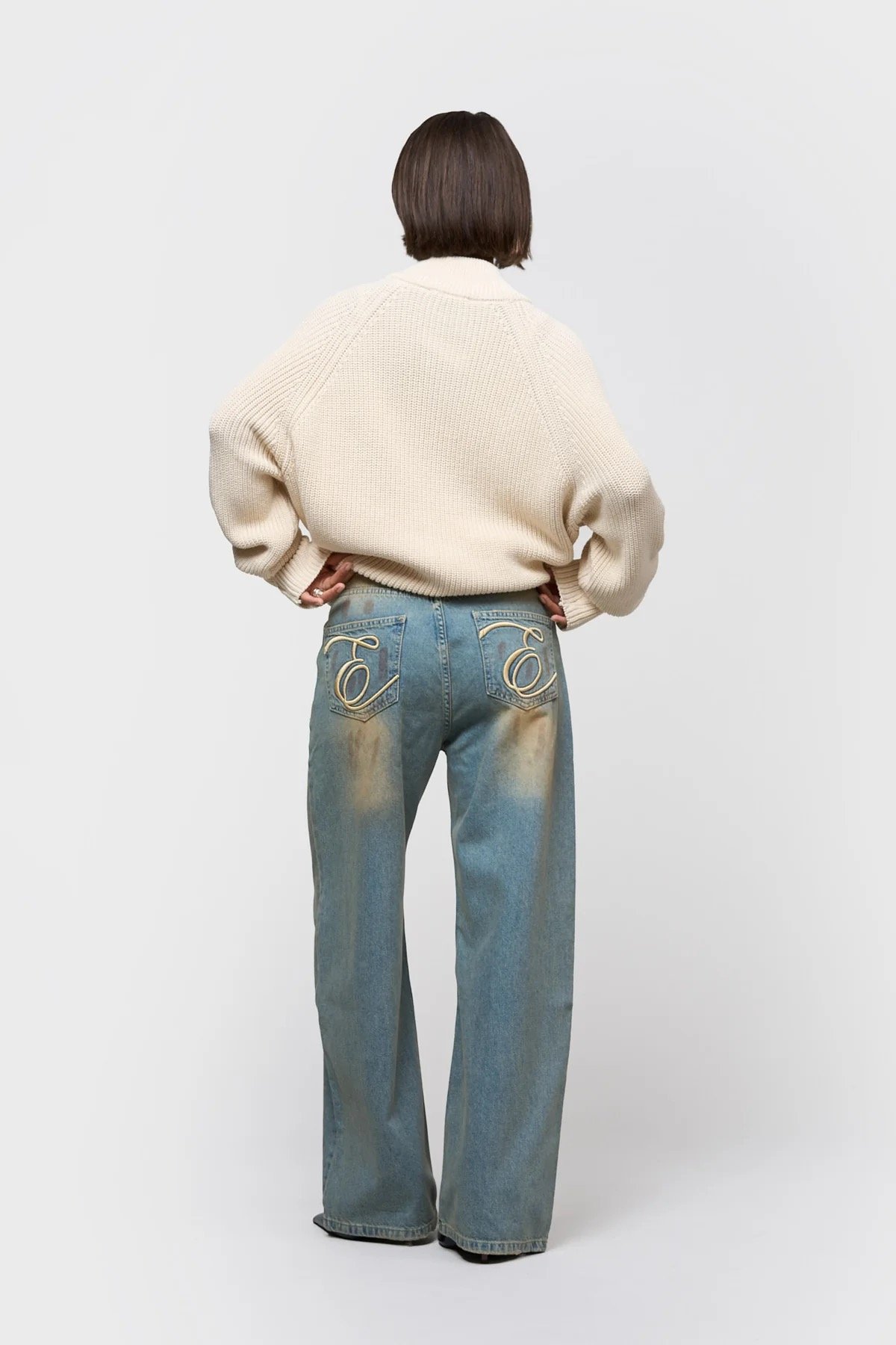 EQUALITÉ FUNNEL KNIT SWEATER OFF-WHITE