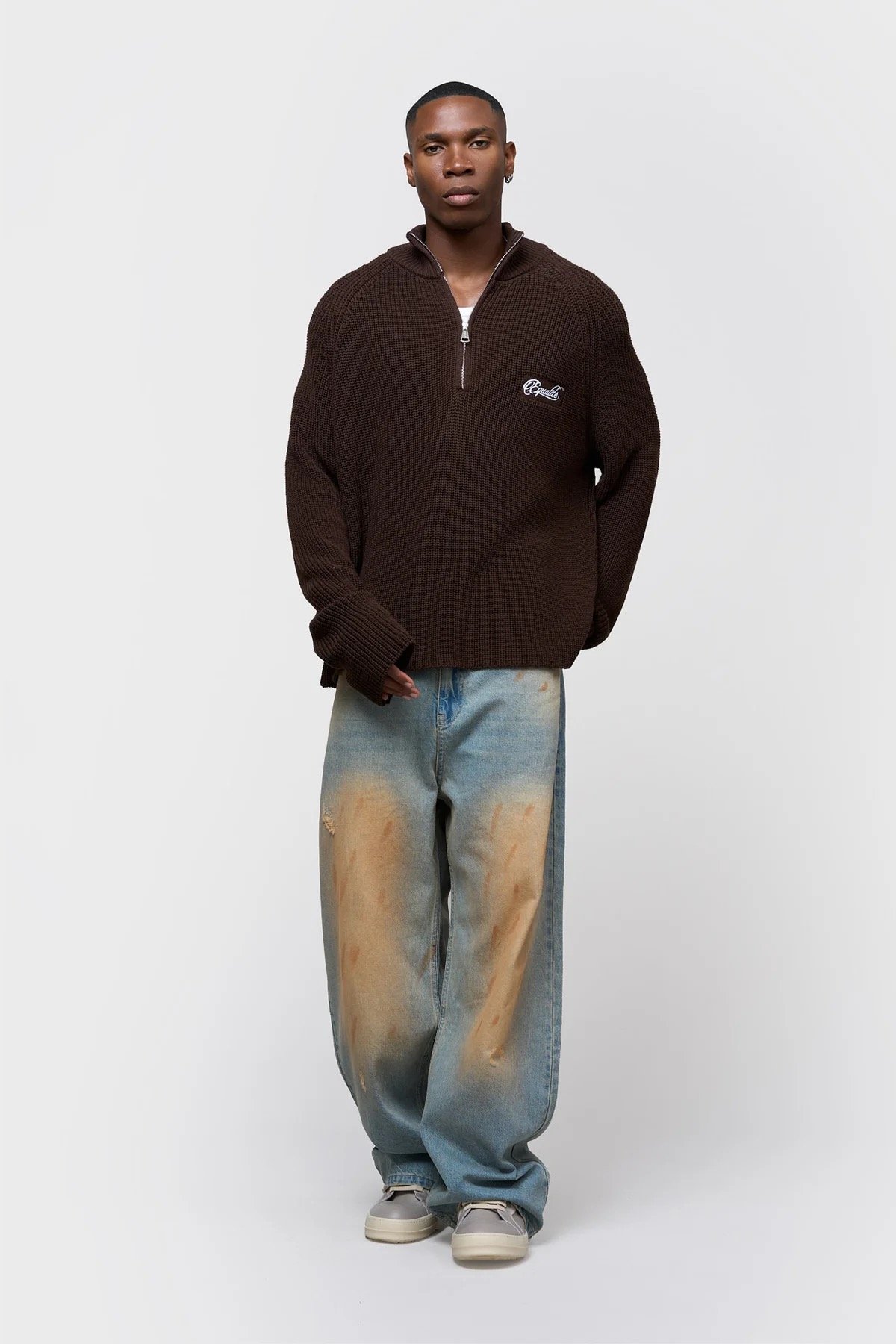 EQUALITÉ FUNNEL KNIT SWEATER BROWN