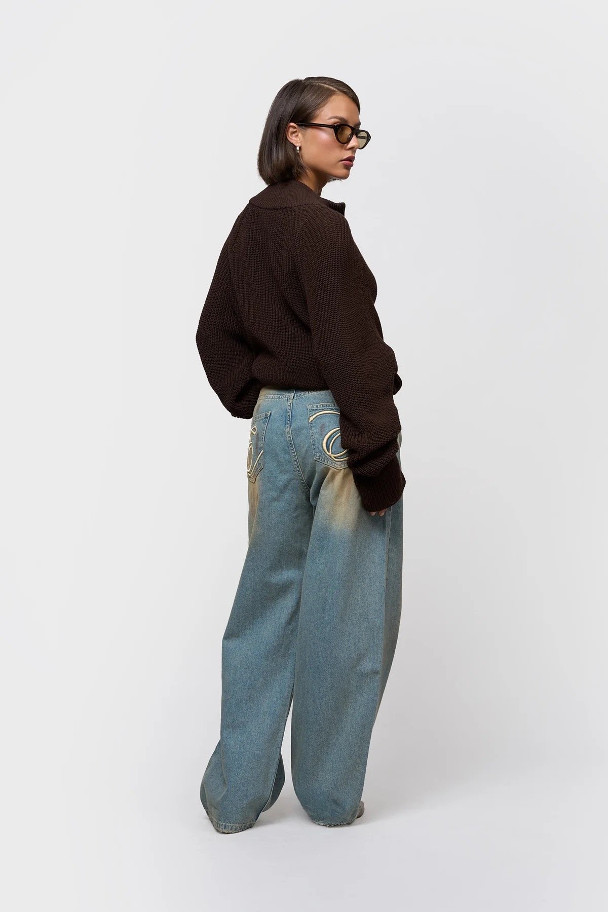 EQUALITÉ FUNNEL KNIT SWEATER BROWN
